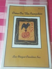 Sew Unique Creations Rug Hooking Pattern 'Crow on the Pumpkin' NEW