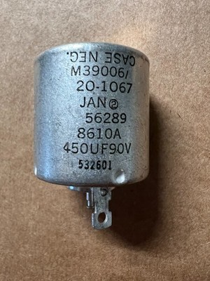 1pcs of M39006/20-1067 JAN 450uF/90V Hermetically Sealed Tantalum Capacitor.