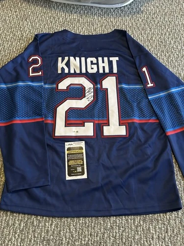 USA WOMENS HOCKEY- HILARY KNIGHT AUTOGRAPH #21 GOLD CAPTAIN JERSEY JSA CI33419