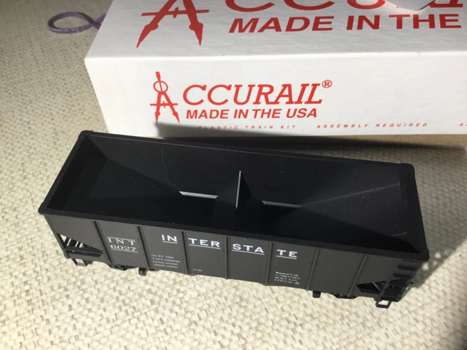 Coche tolva ACCURAIL HO escala 2 fondo. INTERSTATE. Listo para funcionar. ¡Bonito! Foto 4 de 4