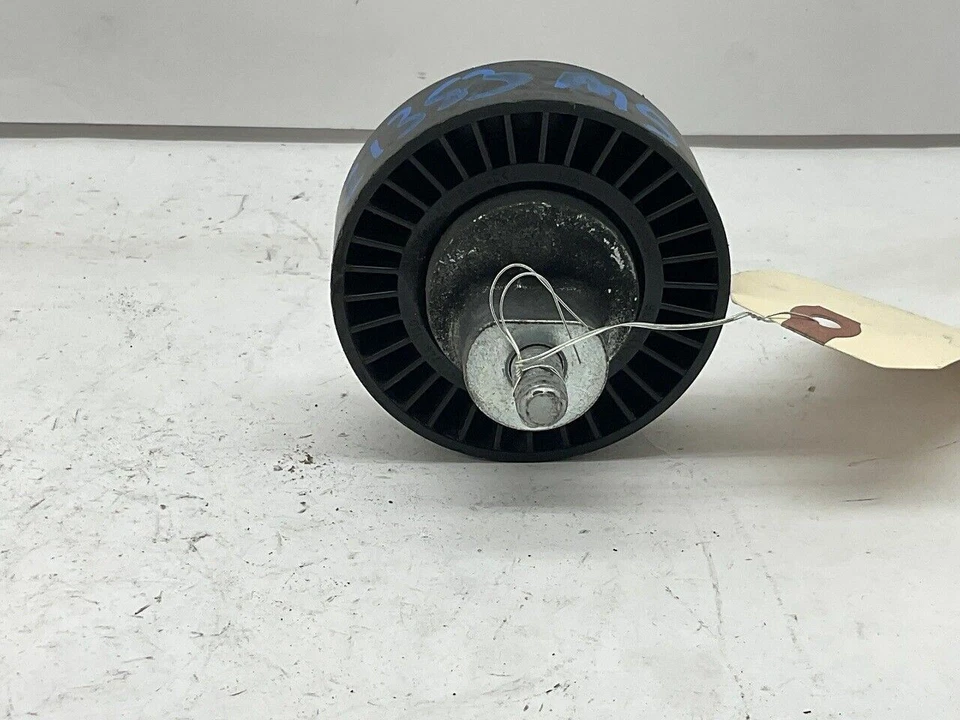 Polia de deflexão BMW M5 M6 S85 2006-2010 usada pelo fabricante de equipamento original - Imagem 2 de 3