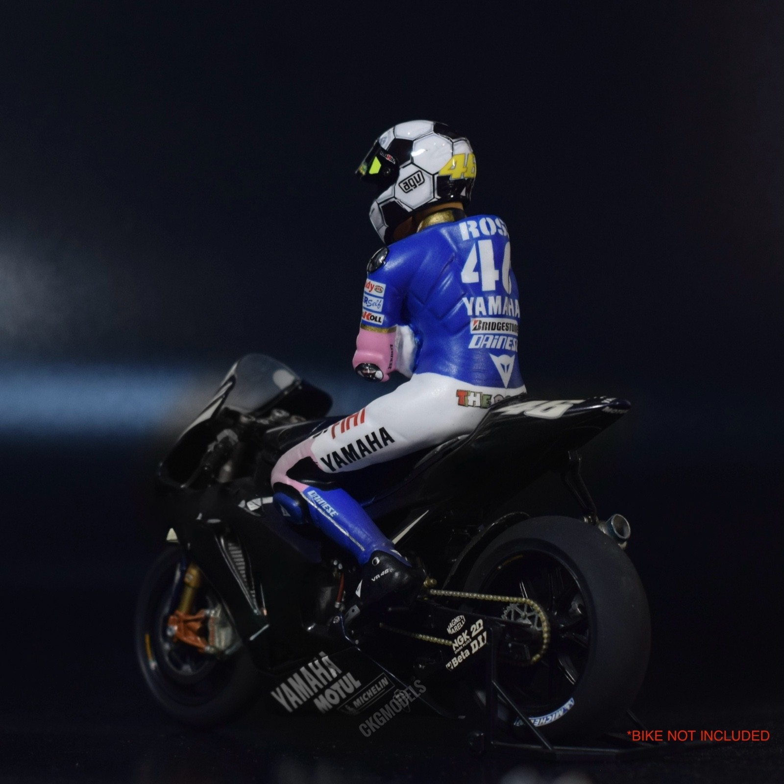 1/12 Scale Motogp Rider Figurine Valentino Rossi on Grid Barcelona 2008 thumbnail 3