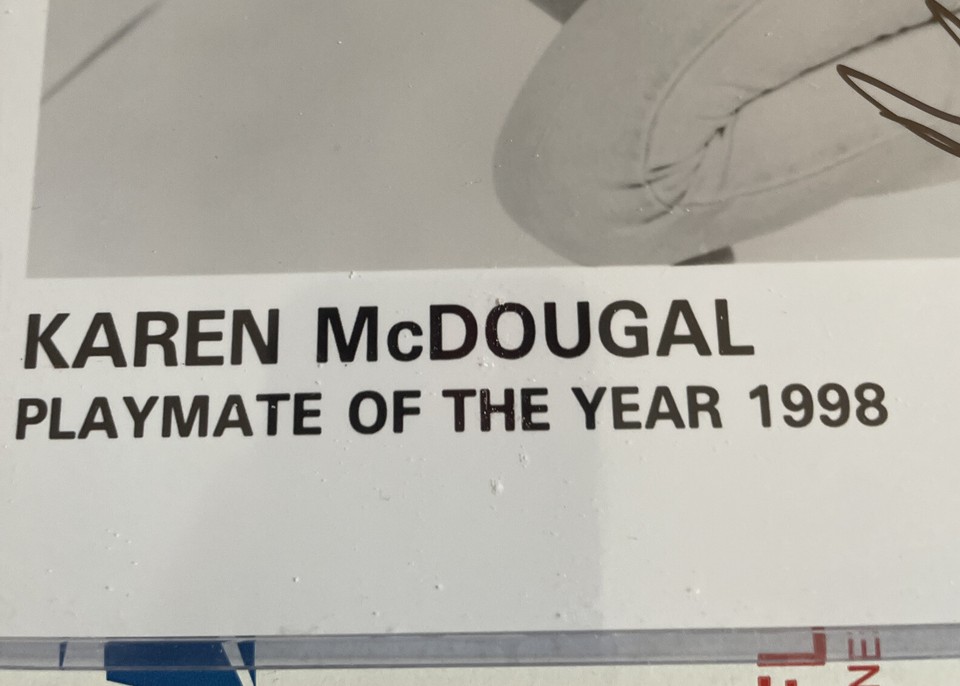 Playboy Model Karen McDougal PMOY 1998 Signed 8x10 Photo JSA Vintage