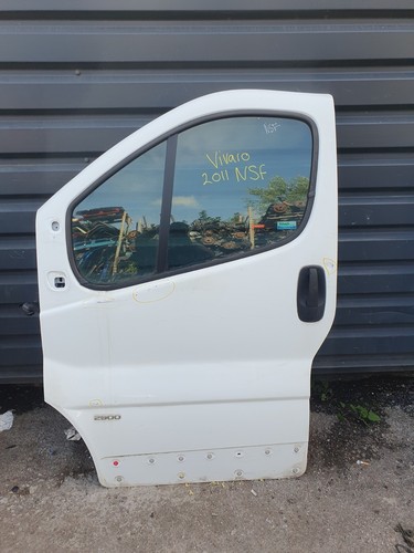 VAUXHALL VIVARO FRONT DOOR PASSENGER SIDE COMPLETE  WHITE 2011 SEE DESCRIPTION