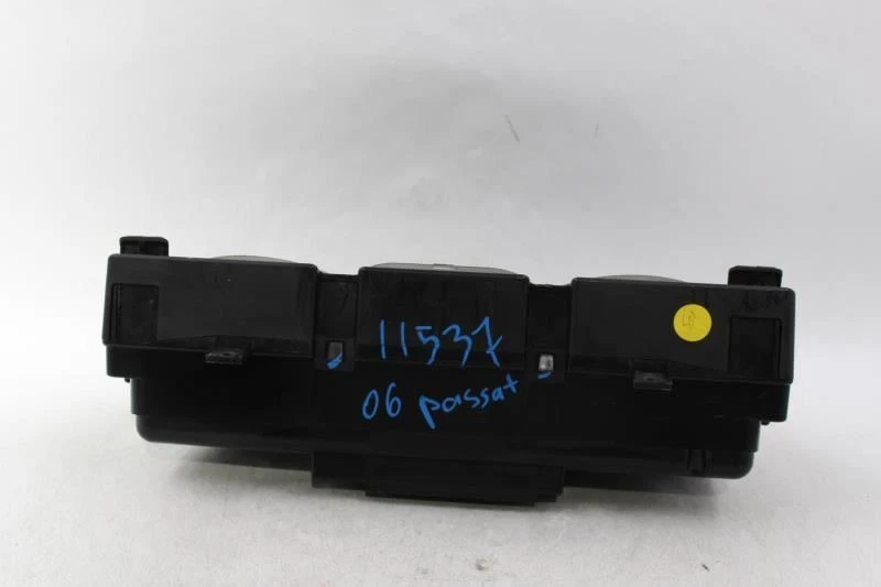 Grupo de velocímetros 111 k millas MPH para Volkswagen Passat 2006-2007 OEM #28049 Foto 2 de 4