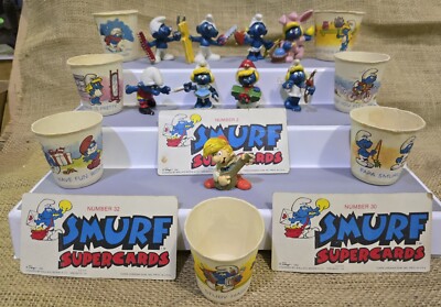 Lot of 19 Vintage Smurfs Figures Figurines Cups Cards Peyo Schleich 70 s & 80 s
