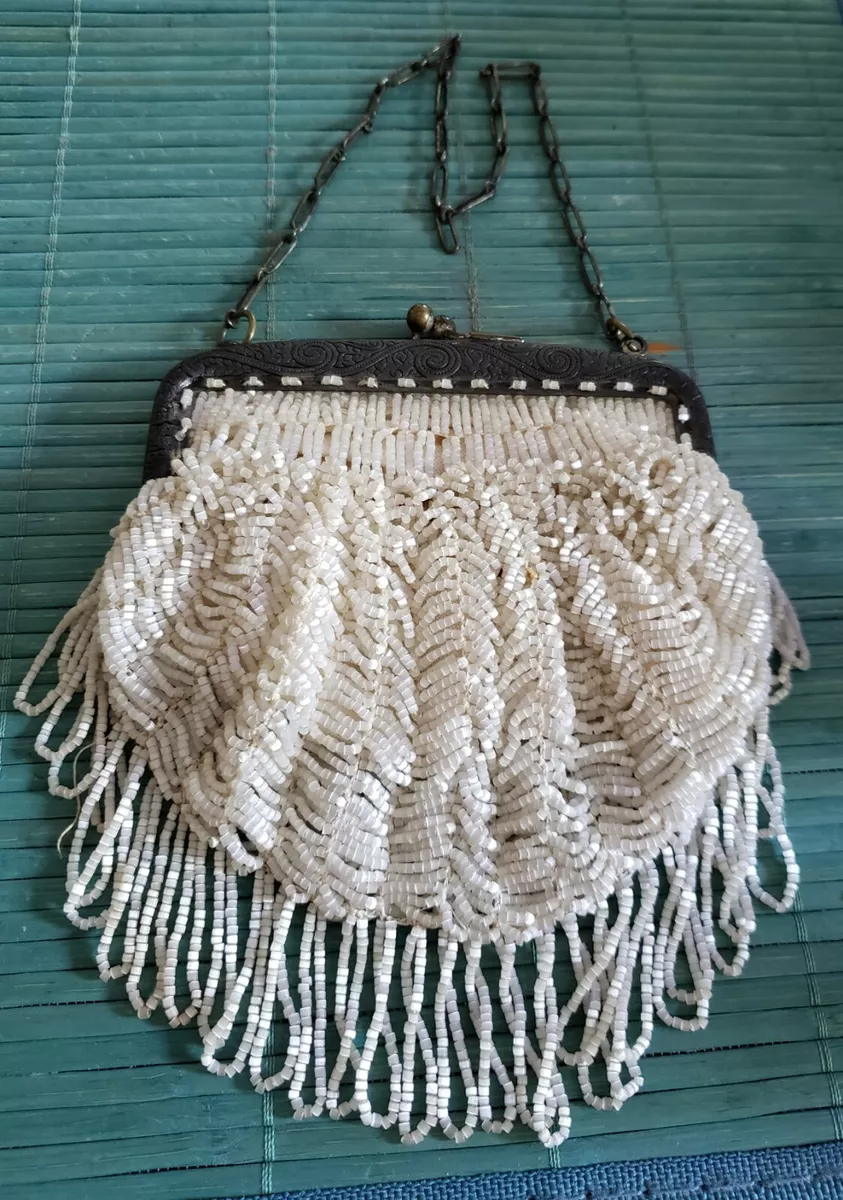 Sold at Auction: 3 Vintage Hand Beaded Purse Bags