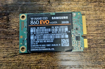 Samsung MZ-M6E250BW 860 EVO mSATA 250GB Solid State Drive