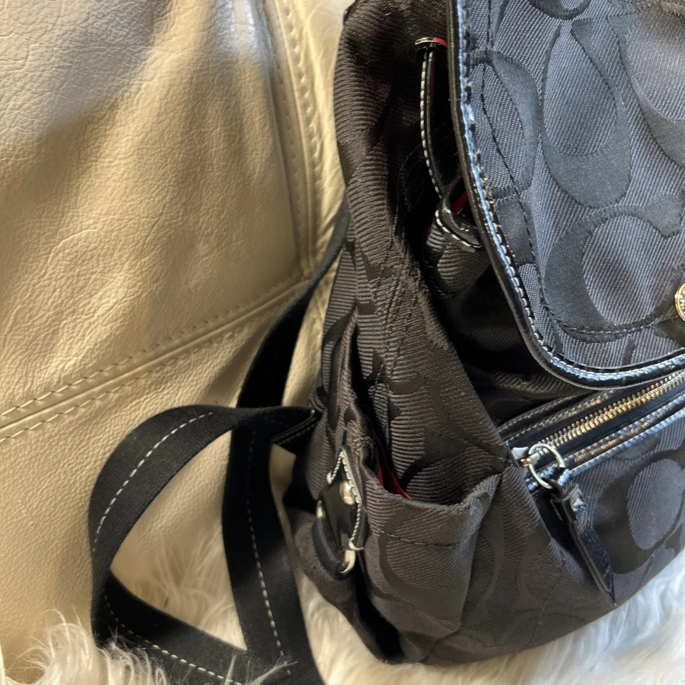 Coach Backpack Black Gold Glitter Floating Fob Rare! Signature C Canvas Kyra - Image 4 of 4
