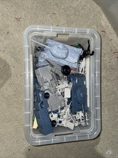 Huge Lot of Gray Plastic Army Men Toy Soldiers Tub Not Included