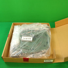 MAZDA ORIGINAL RX-8 MOTOR M/T ' 6-PORT Mitte Zwischengeh&auml;use N3H3-10-D00A
