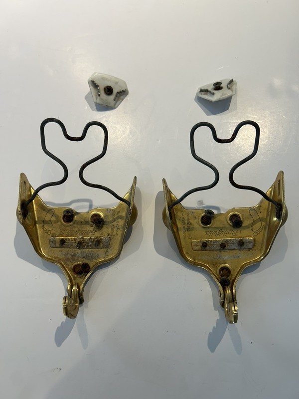 Vintage Rottefella 75 mm 3-Pin Cross Country Ski Bindings Nordic Norm Skiing XC
