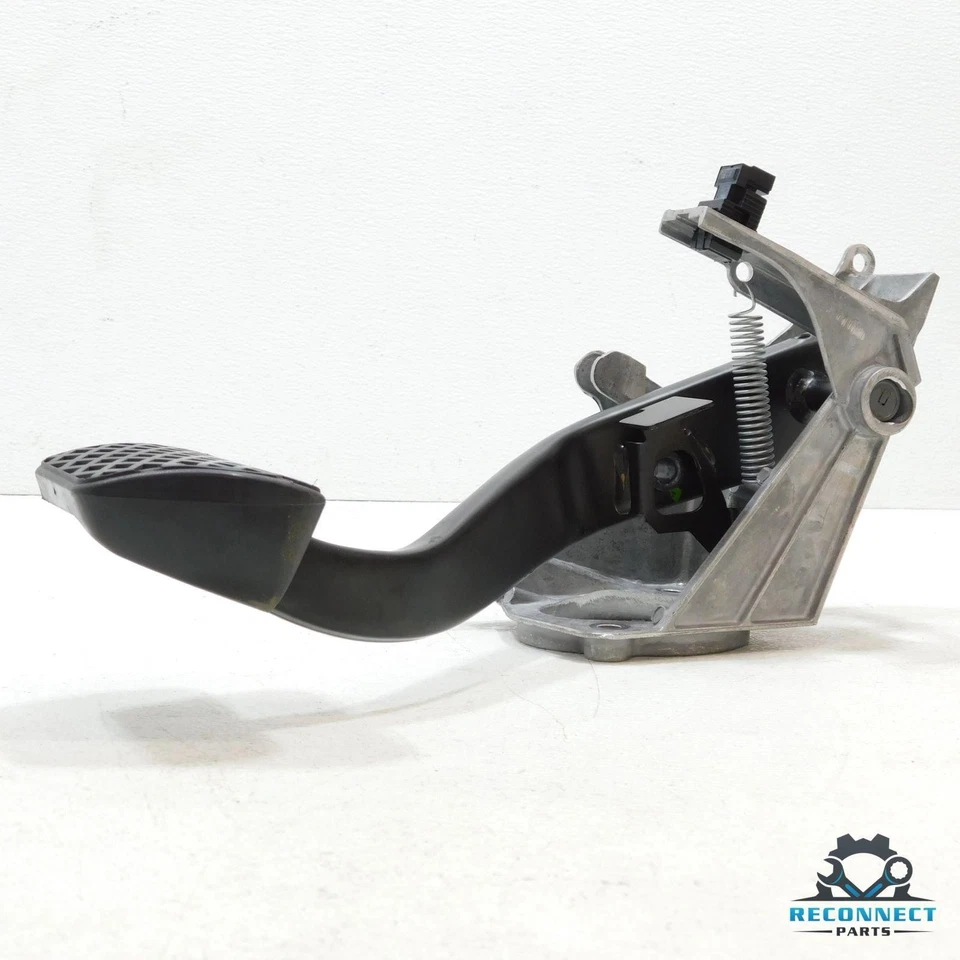 07-13 BMW 328i 335i E90 E92 E93 Conjunto de pedal desacelerador de parada de freno delantero OEM Foto 3 de 4