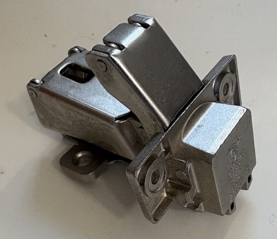 Grass Cabinet Hinge 3903 1203 2625110 Snap Clip-On 170° for sale
