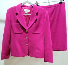 WOOL BLEND Liz Claiborne Skirt Suit Bright Pink Gold-Tone Buttons Size 6