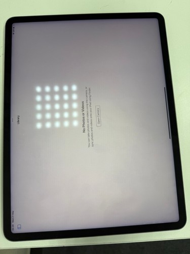Apple iPad Pro 5th Gen 128GB, Wi-Fi, 12.9 in - Space Grey - LCD Shaded - Afbeelding 3 van 3