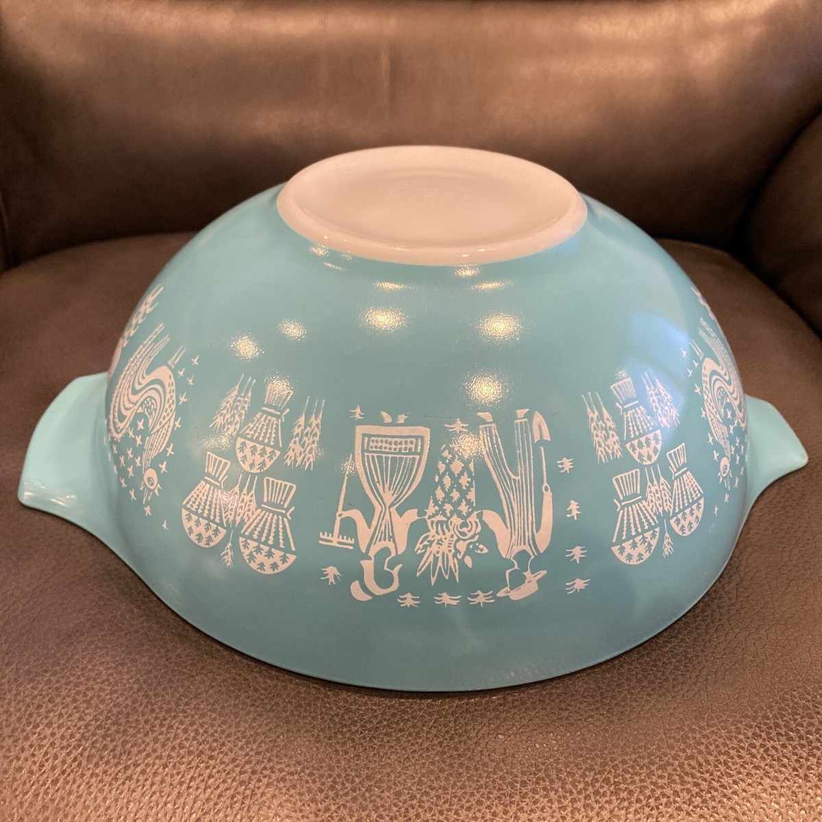 Vintage Pyrex Cinderella Turqouise Blue Butterprint Amish 444