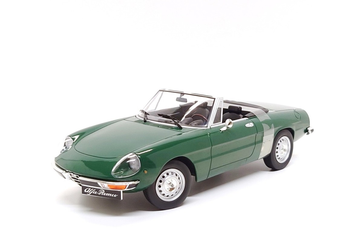 Norev 1:18 1978 Alfa Romeo 2000 Spider in Verde Inglese | eBay