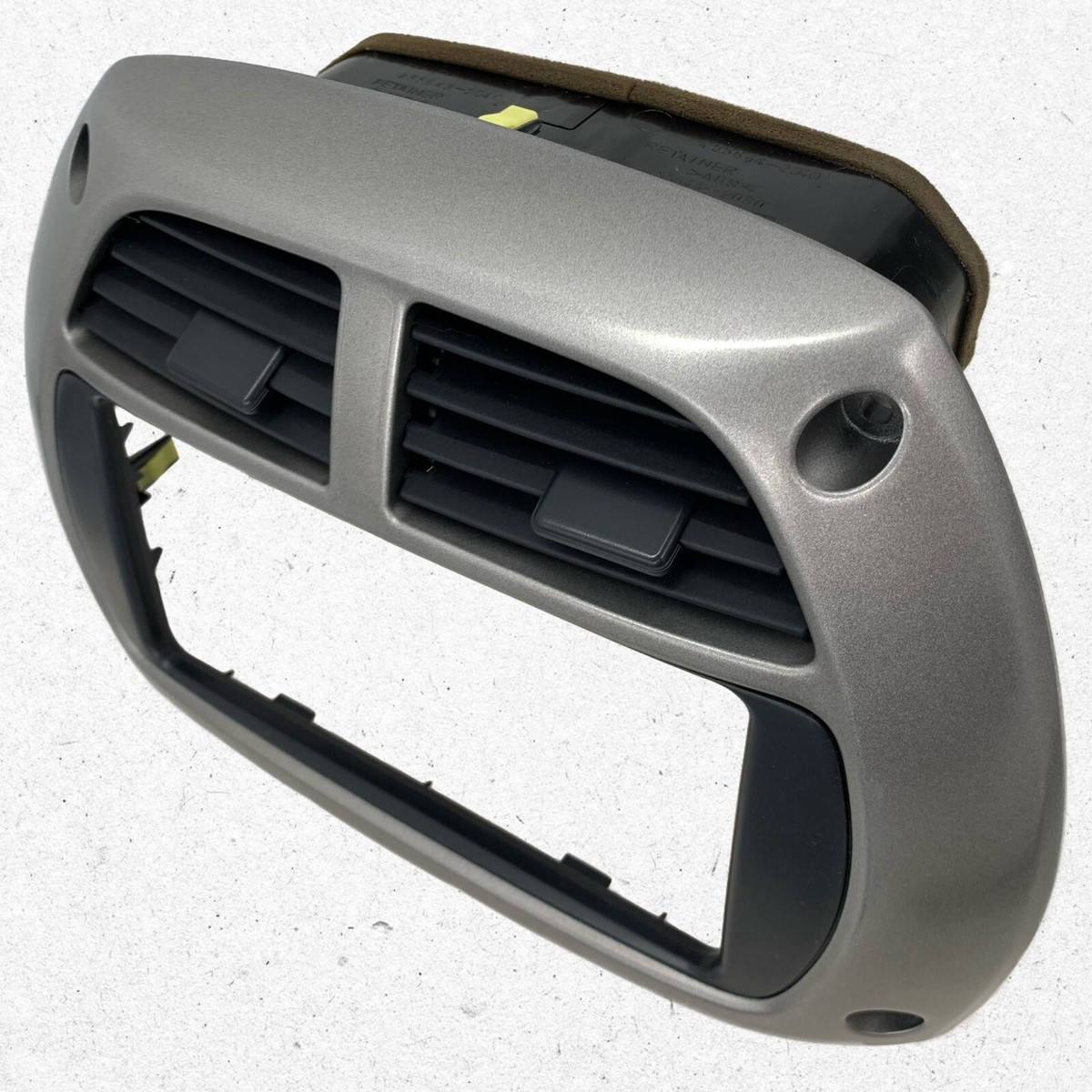 【H】 Toyota OEM Upper Center Dash Bezel A/C Air Condition Vent
