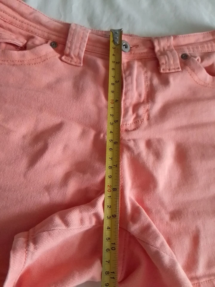 Pantalones Cortos Caqui Algodón 98%,5 Paquetes Playa Faded Glory Mujer Talla 6  Foto 3 de 4