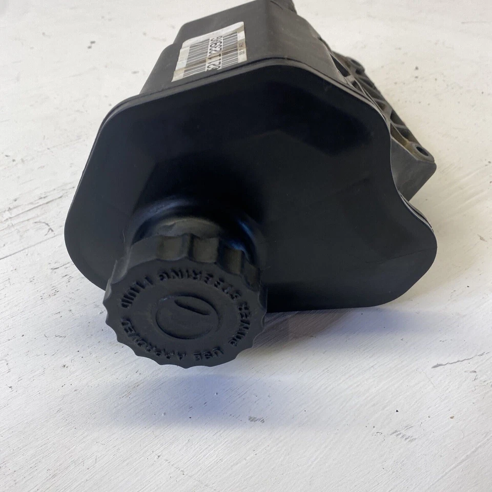 Dodge Durango 2004-2007 4,7 L V8 tanque de depósito de dirección asistida OEM 52113239AG Foto 4 de 4