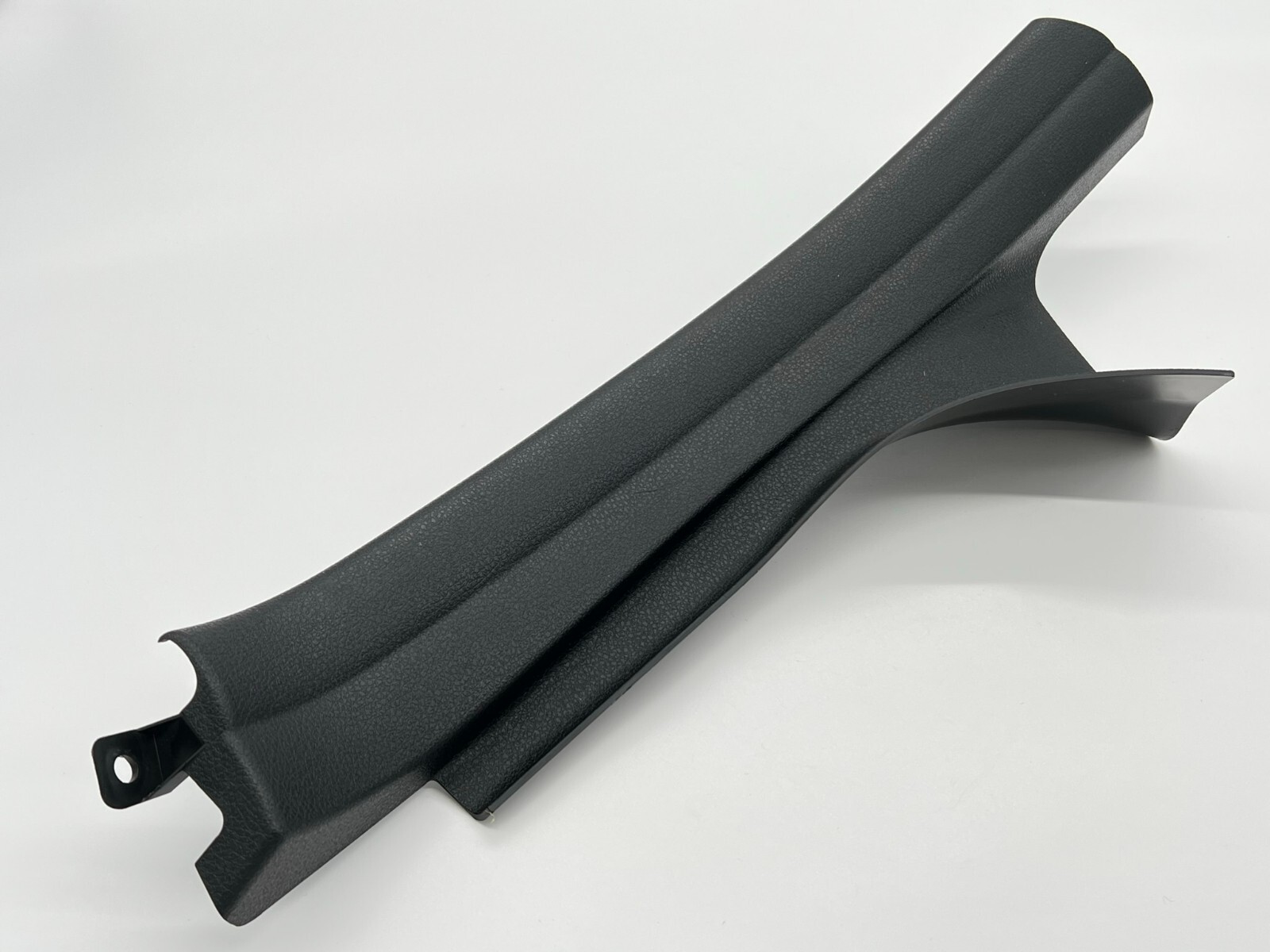 2011 2016 BMW F10 REAR LEFT DRIVER SIDE DOOR SILL TRIM PANEL BLACK