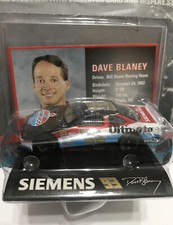 2000 Racing Champions Dave Blaney 1:64 NASCAR Stock Car Collector Card Stand