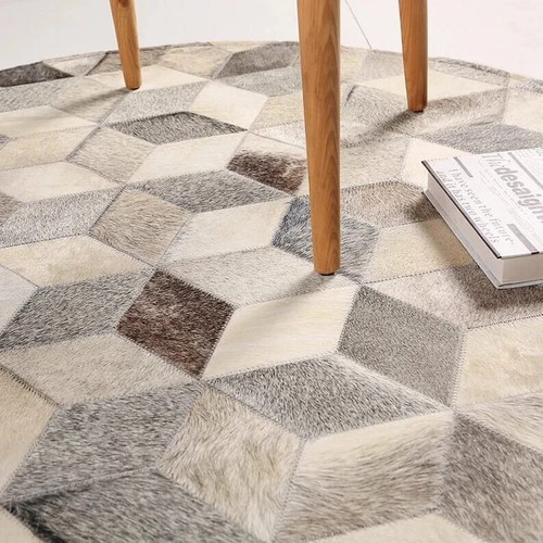 Handmade Patchwork Leather Rug Cowhide Sunburst Design, 5×6 ft - Picture 3 of 4