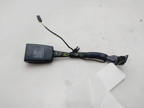 1K3857755AG schiene gurtschloss v.l. für VOLKSWAGEN PASSAT BERLINA (3C2) 9373756