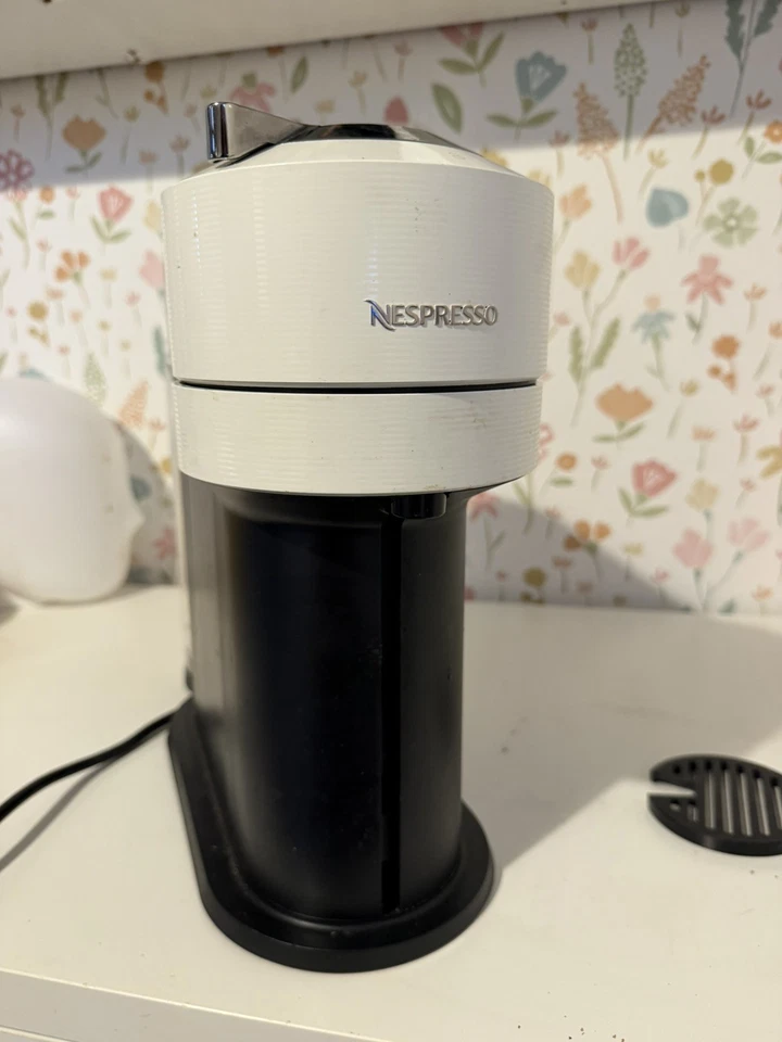 De'Longhi Nespresso Vertuo Next ENV120, photo 2 of 5