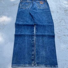 Wrangler Men's Blue and Navy Jeans