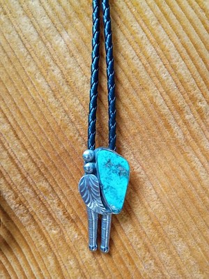 Bolo tie vintage stone leather silver