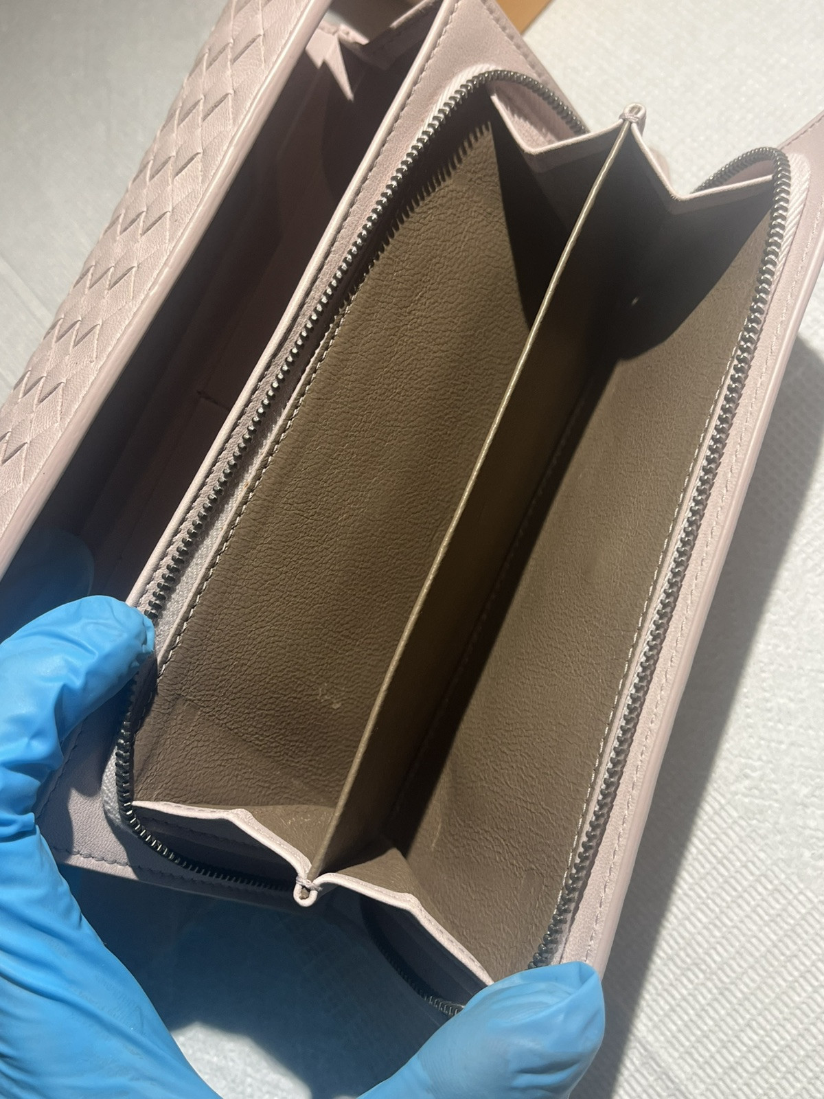 Bottega Veneta Intrecciato Piccolo Light Lavender Large-Flap Wallet thumbnail 7