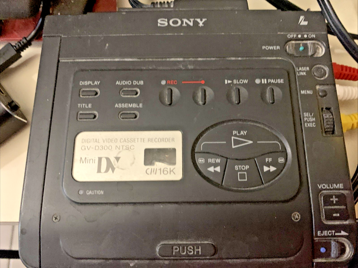 SONY GV-D300 デジタルビデオカセットレコーダー Sony GV-D300 Mini DV VCR for sale online | eBay