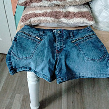 Women s Blue Denim Shorts Size 12 Regular Flat Front Button/Zipper Pockets