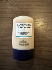Covergirl CG Smoothers Hyrdrating Makeup Foundation  710 Classic Ivory New