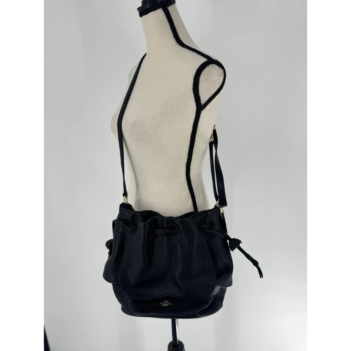 Coach F25662 Park Drawstring Bucket Shoulder Bag in near Mint condition​ Coach Legacy Bucket & Drawstring Bags for Women for sale | eBay main image 2