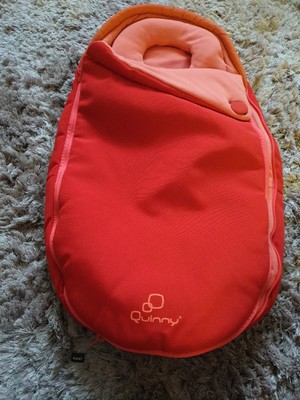 quinny moodd red revolution