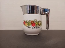 Corning Spice Of Life Creamer Flip Top Pot A Creme Retro Milk Glass USA Gemco