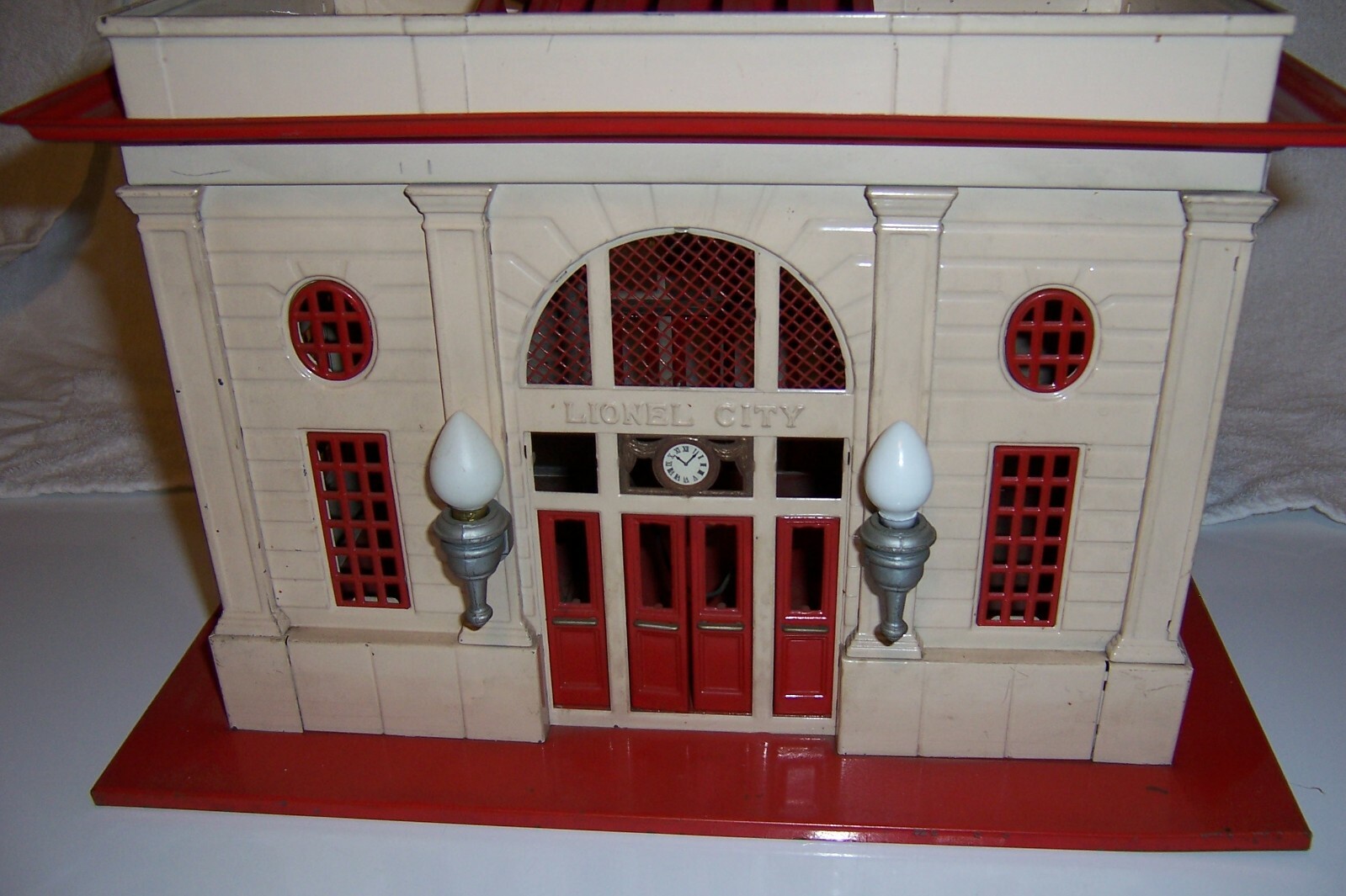 Picture 1 of 6
