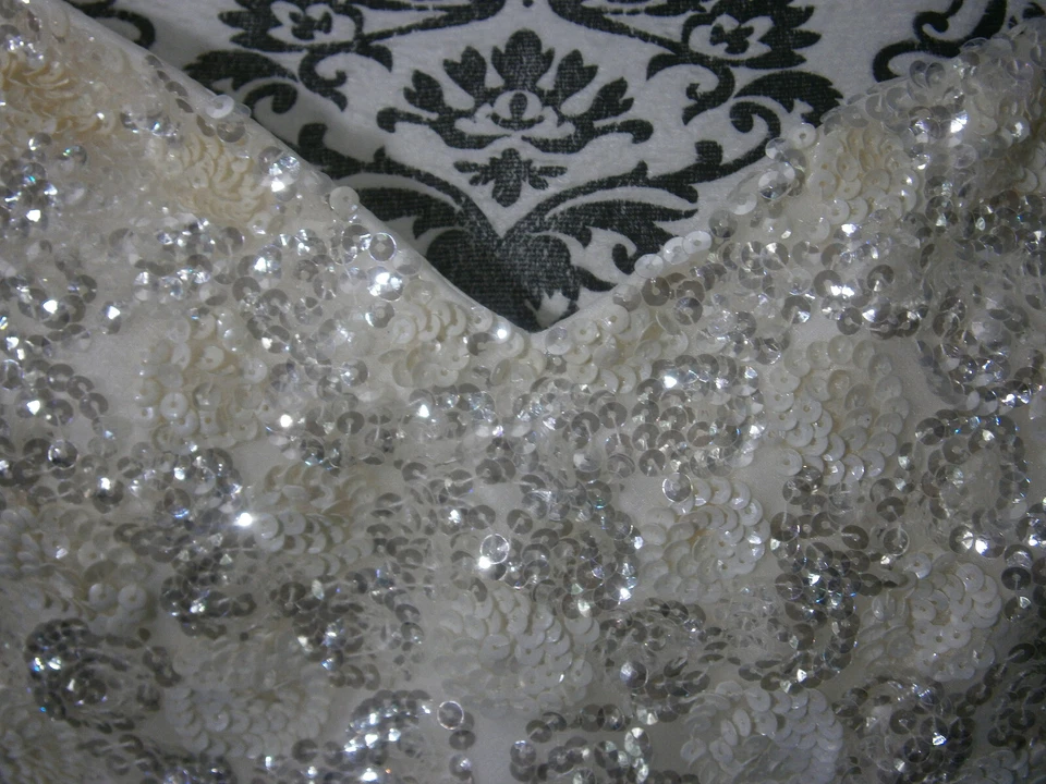 Vestido de novia Alfred Angelo 251 Elsa 10 de la colección Disney $1,699 Foto 4 de 4