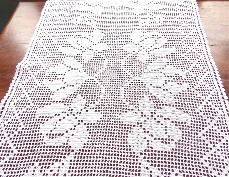 RIDEAU  CROCHET  MAIN ARTISANAT FRANCAIS SUR MESURE  ROSE ET PAPILLON*** - Photo 3/4