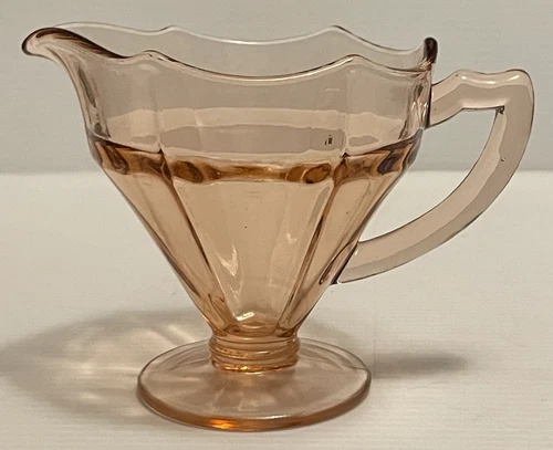 Vintage Liberty Works Pink Egg Harbor Depression Glass Creamer 3 3/4" tall.