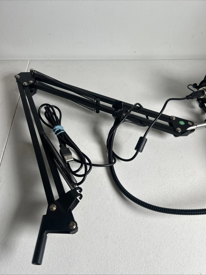 Ankuka Studio Condenser Microphone & Shock Mount Foam Cap Audio Recording - Image 4 of 4