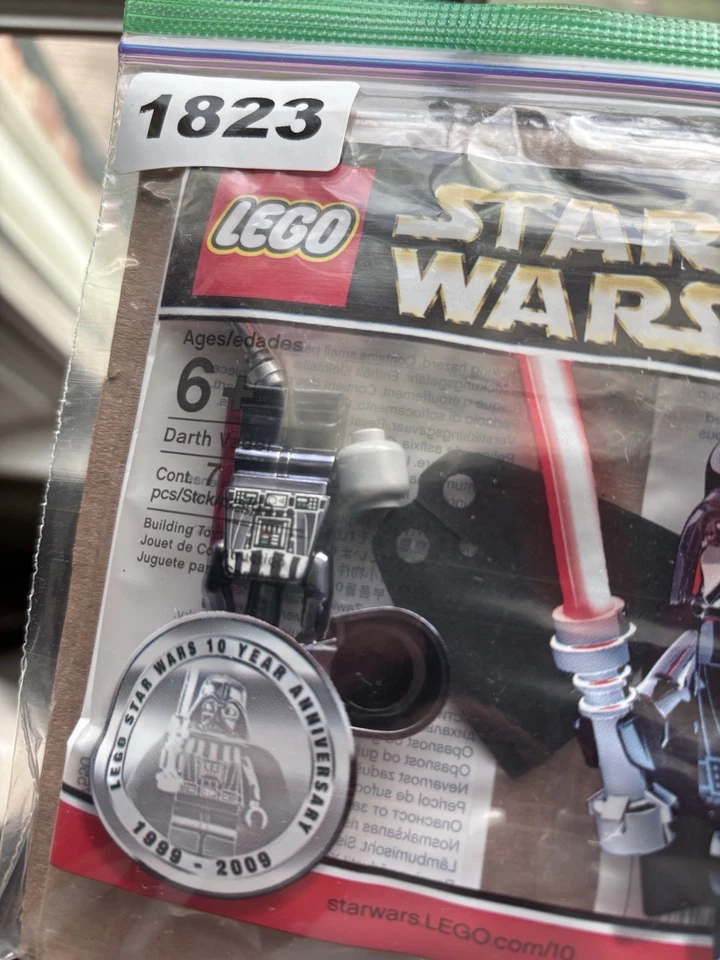 Lego Chrome Darth Vader 10 Year Anniversary Promotional sw218promo-1 Authentic - Image 3 of 4