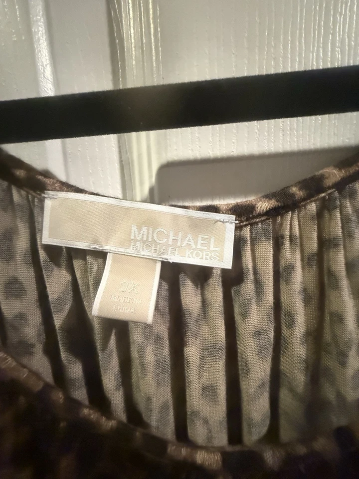Michael Kors Top Womens Plus Size 3X, animal print brown. Peasant blouse style  - Image 2 of 2