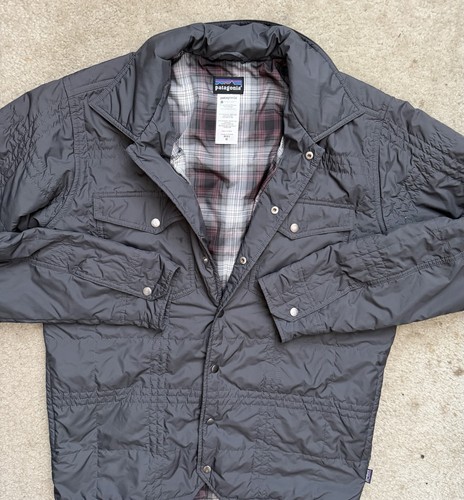 Patagonia Mens M Lightweight Full Snap Performance Quilted Puffer Jacket