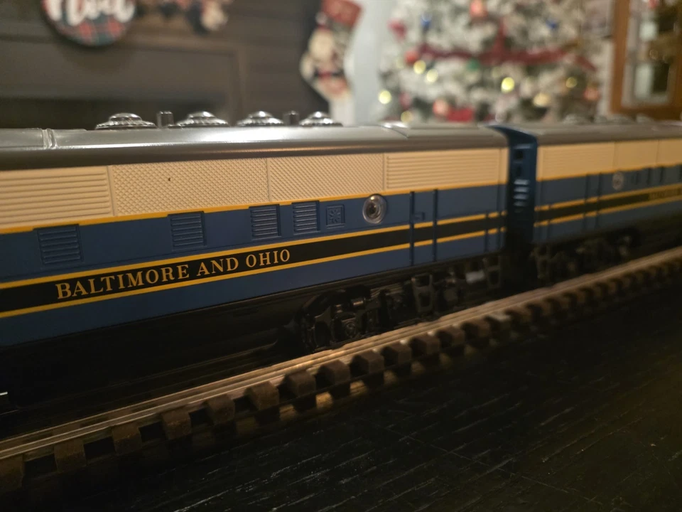 Juego diésel A-A motorizado/ficticio Williams F3 #2368 calibre O Baltimore y Ohio Foto 3 de 4