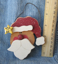 PRIMITIVE WOOD SANTA CLAUS FACE Vintage Christmas Ornament Country Cabin ORN64