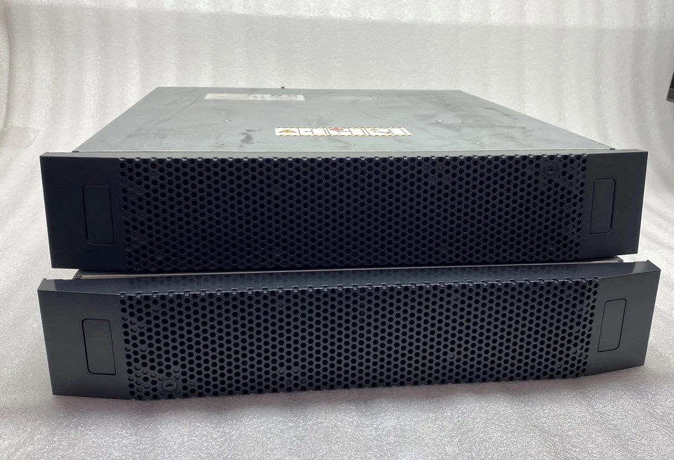 EMC2 EAE Hard Drive Array HDD Expansion Bay w/ 2x 303-137-000D 2x PSU TESTED - Image 2 of 4